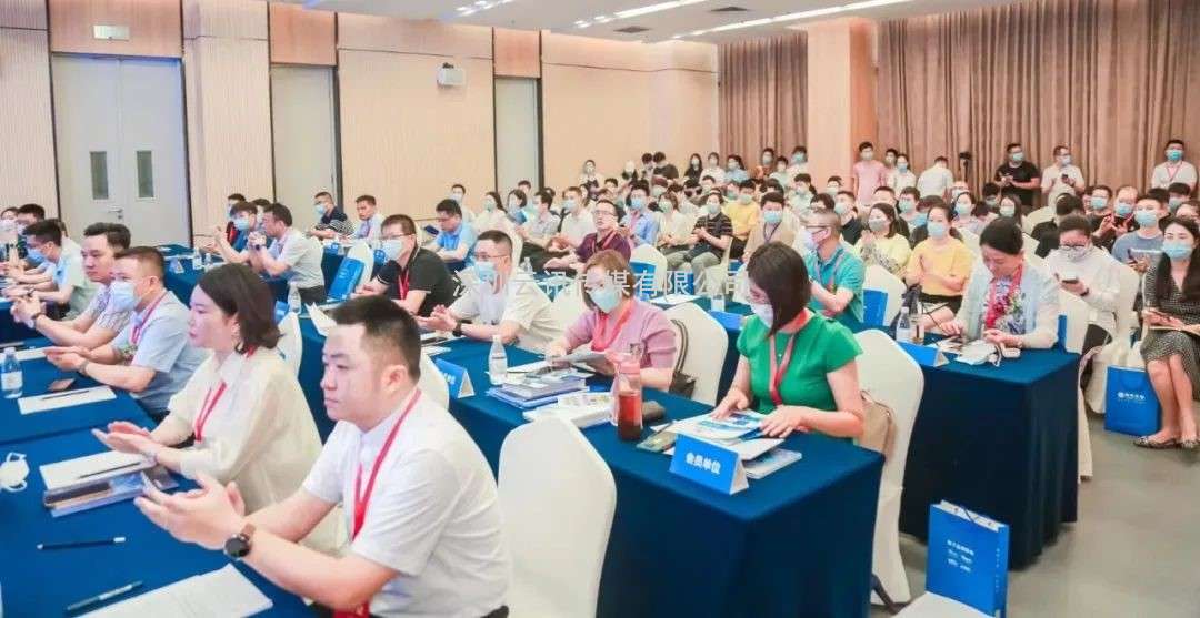 強大陣容，議程公開 | 第五屆全球半導體產業與電子技術（重慶）博覽會，牽動數萬人目光！